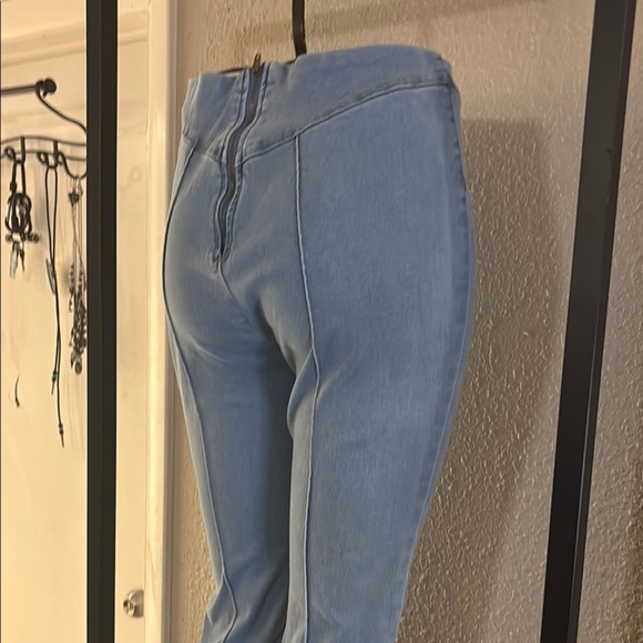 Chic Blue Flare Pants with High-Waist Design - Picture 8 of 11